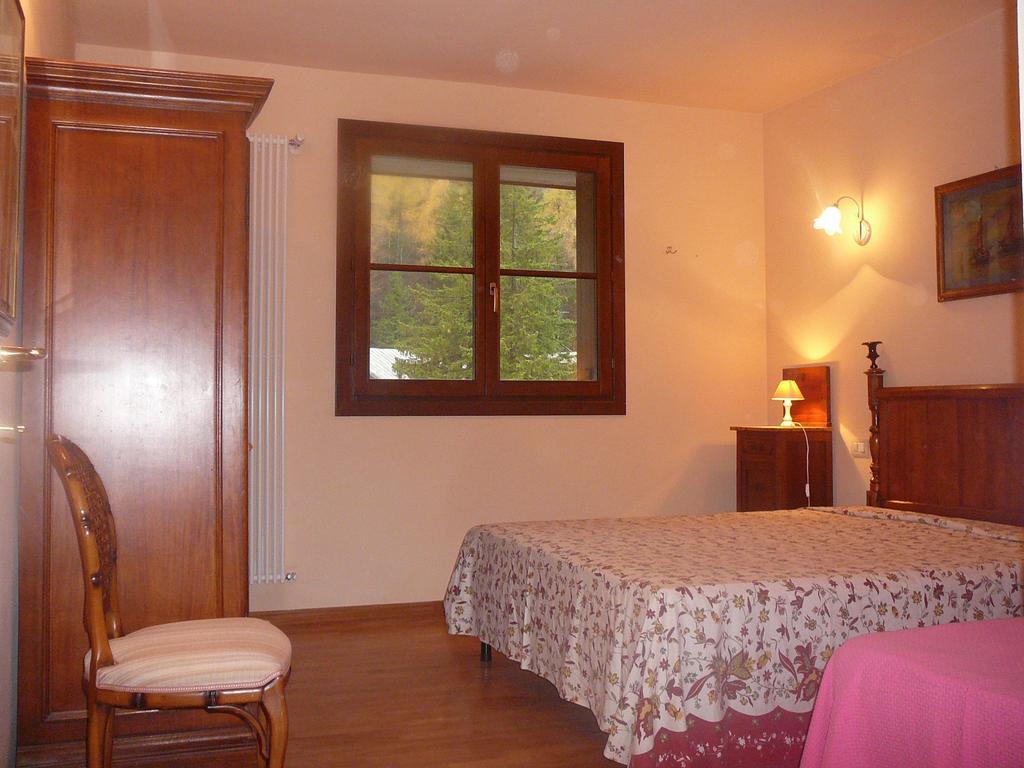 Il Cervo Bianco Aparthotel Abetone Habitación foto