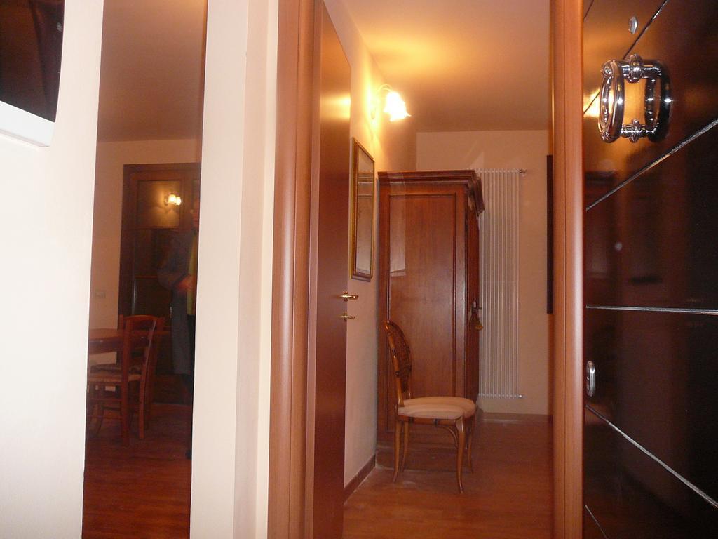 Il Cervo Bianco Aparthotel Abetone Habitación foto